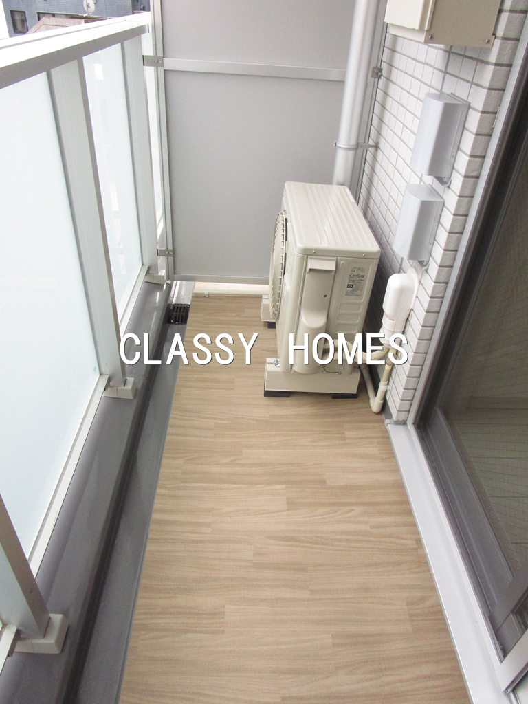 バルコニー　2022年竣工　クレイシアアイズ三田：バルコニー