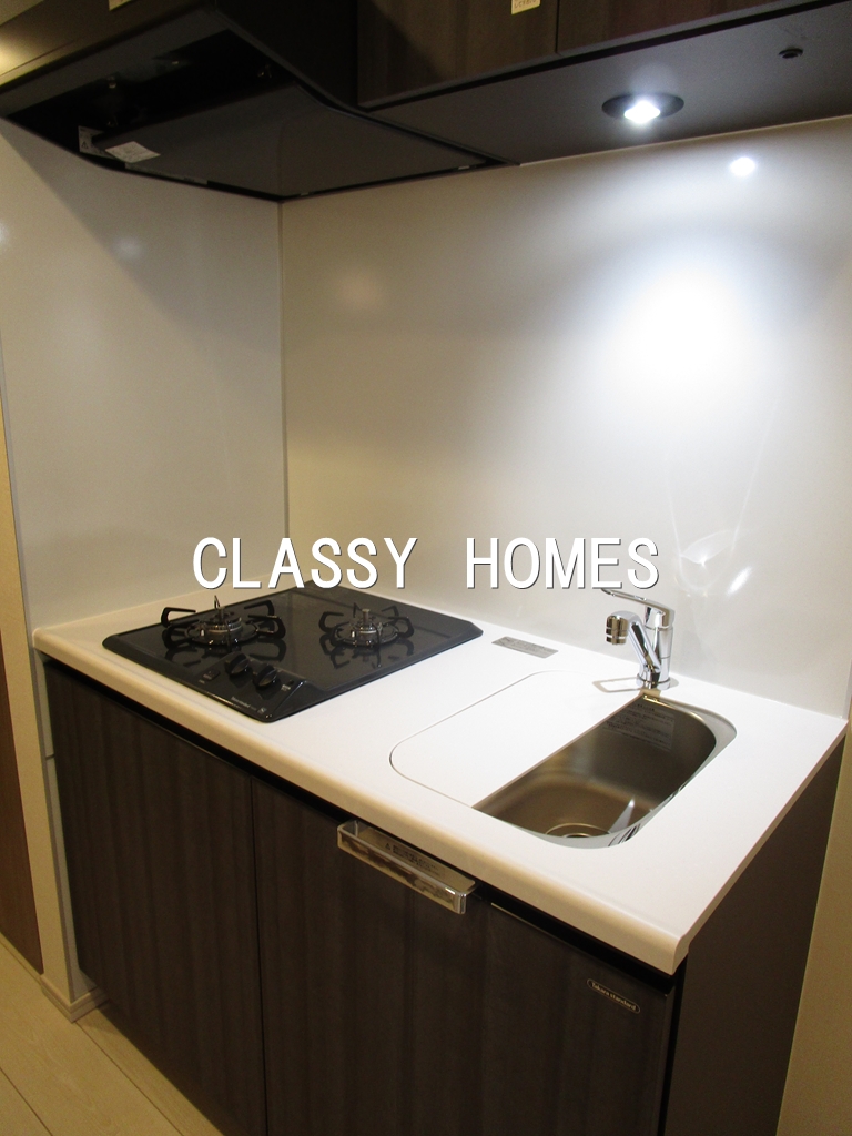 キッチン　2022年竣工　クレイシアアイズ三田：キッチン