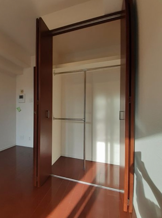 収納　※別部屋の参考写真です。