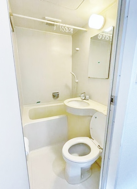 トイレ　他の号室の参考写真です。