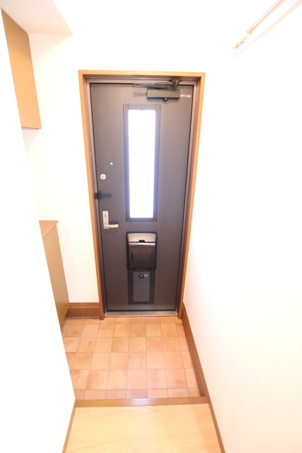 玄関　下駄箱付きの玄関