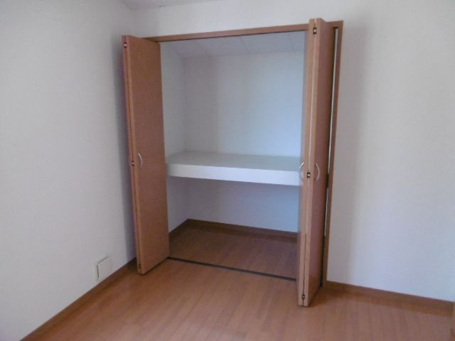 収納　クローゼット（洋６.７５）