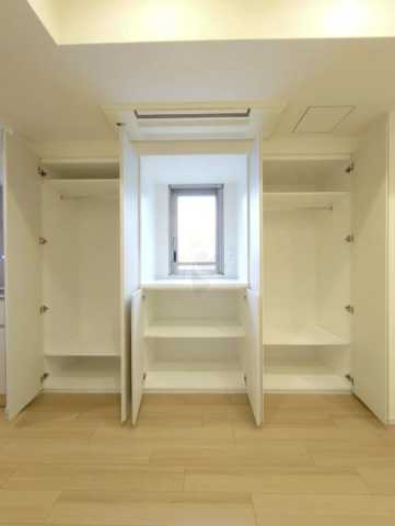 収納　パークハビオ東中野