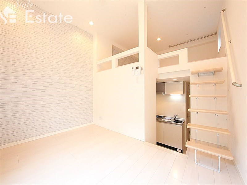 居室・リビング　内装