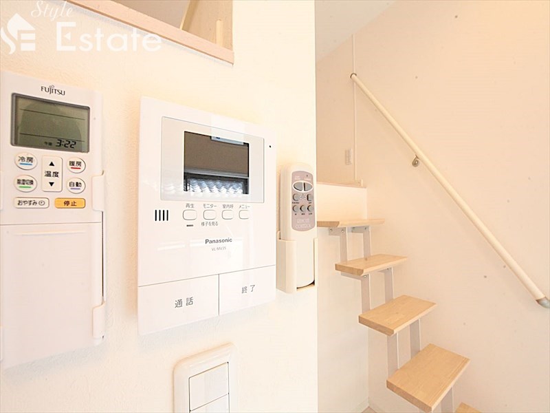 セキュリティ　モニター付きインターホン