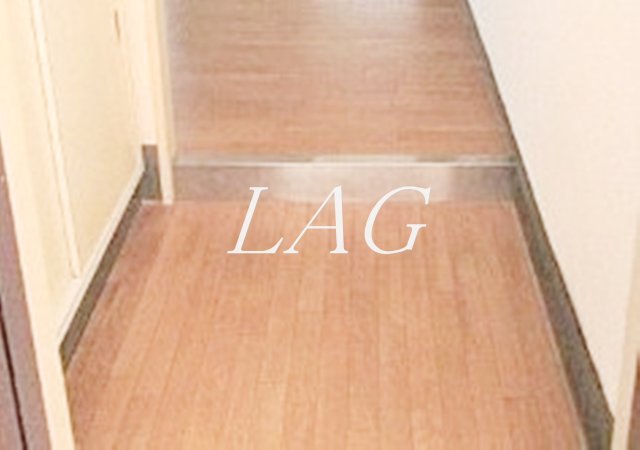 玄関　玄関です。