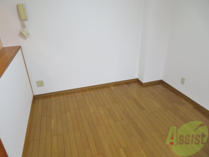 その他部屋・スペース　落ち着く雰囲気で寝心地が良さそう。ベッドはどこに置こうかな。