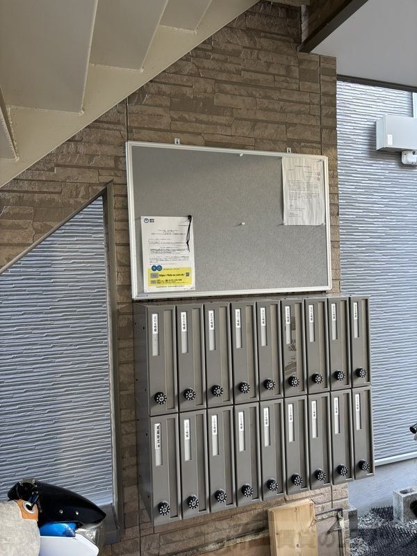 ロビー　集合ポスト