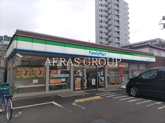 コンビニ　ファミリーマート相模大野八丁目店（コンビニ）まで88m