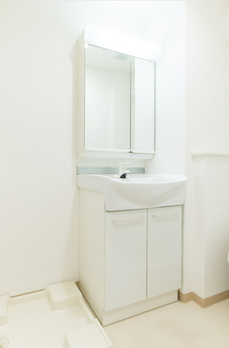 洗面設備　【横浜駅まで徒歩圏の好立地♪】オススメ物件です！