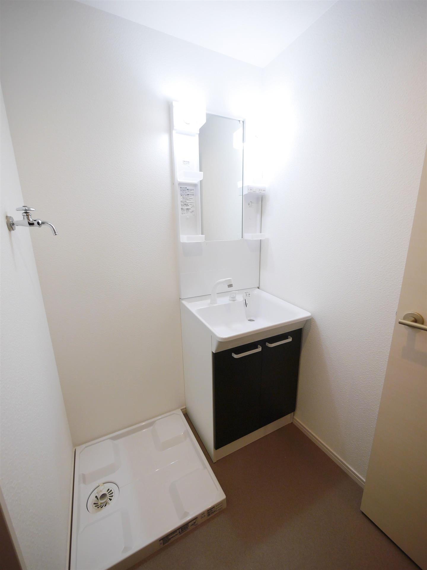 洗面設備　※同仕様写真