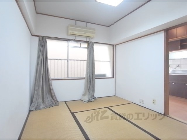 居室・リビング　和室