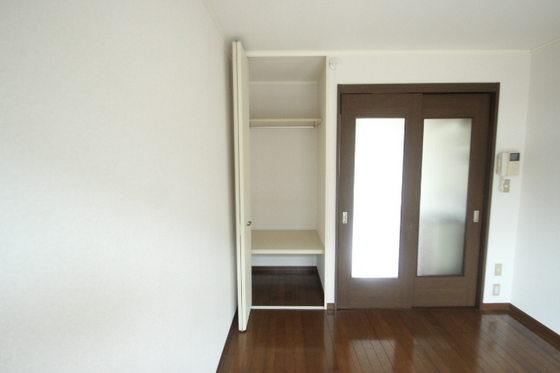 収納　※別部屋の写真です