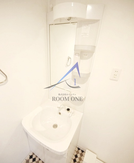洗面設備　洗面台です。