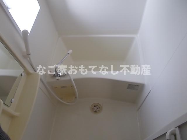 バス・シャワールーム　※写真は別号室