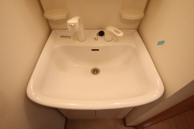 洗面設備　※別室の参考写真の為、現況優先です。