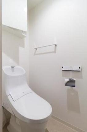 トイレ　参考写真