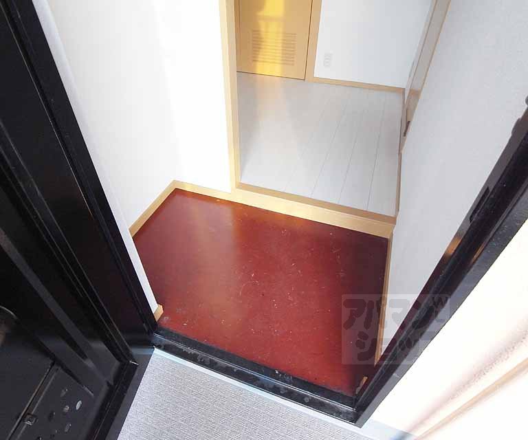 玄関　玄関です。