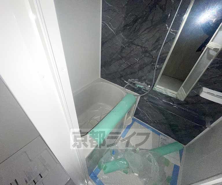 建物外観　・建築中