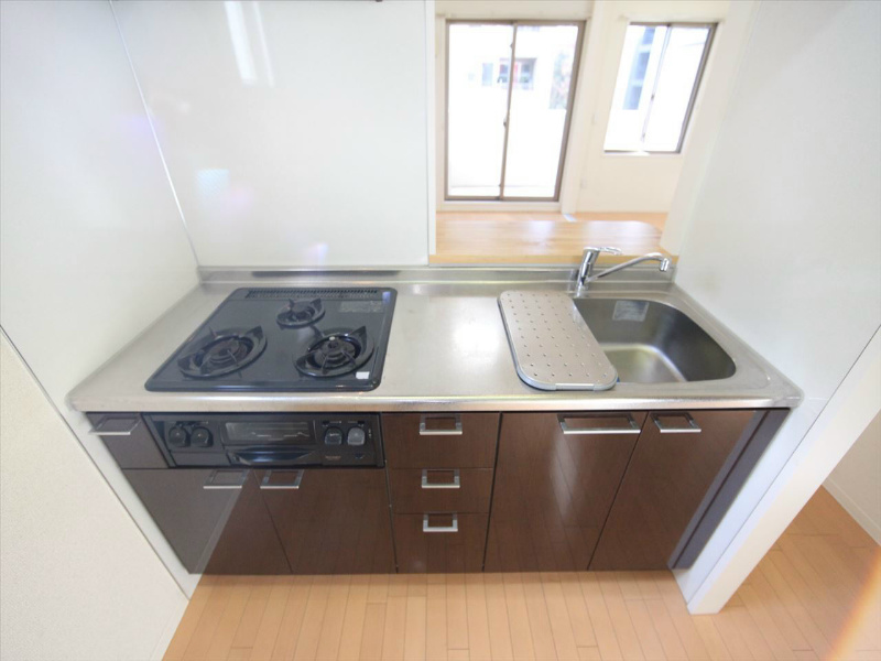 キッチン　カウンターキッチン　3口ガスコンロ　グリル付き