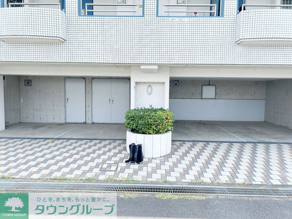 駐車場　★お部屋探しは株式会社タウンハウジング東京まで★