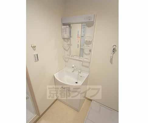 洗面設備　シャンプードレッサー