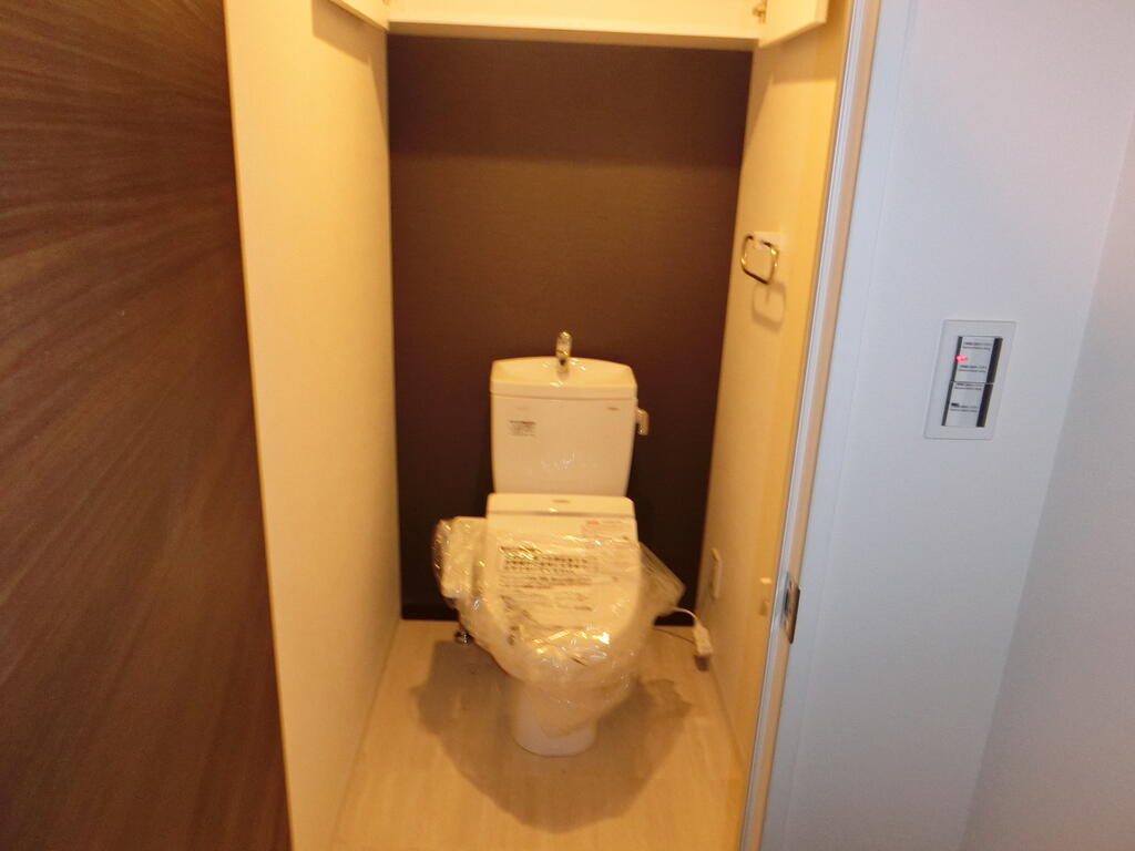 トイレ　※別のお部屋の写真です。現況を優先さていただきます。