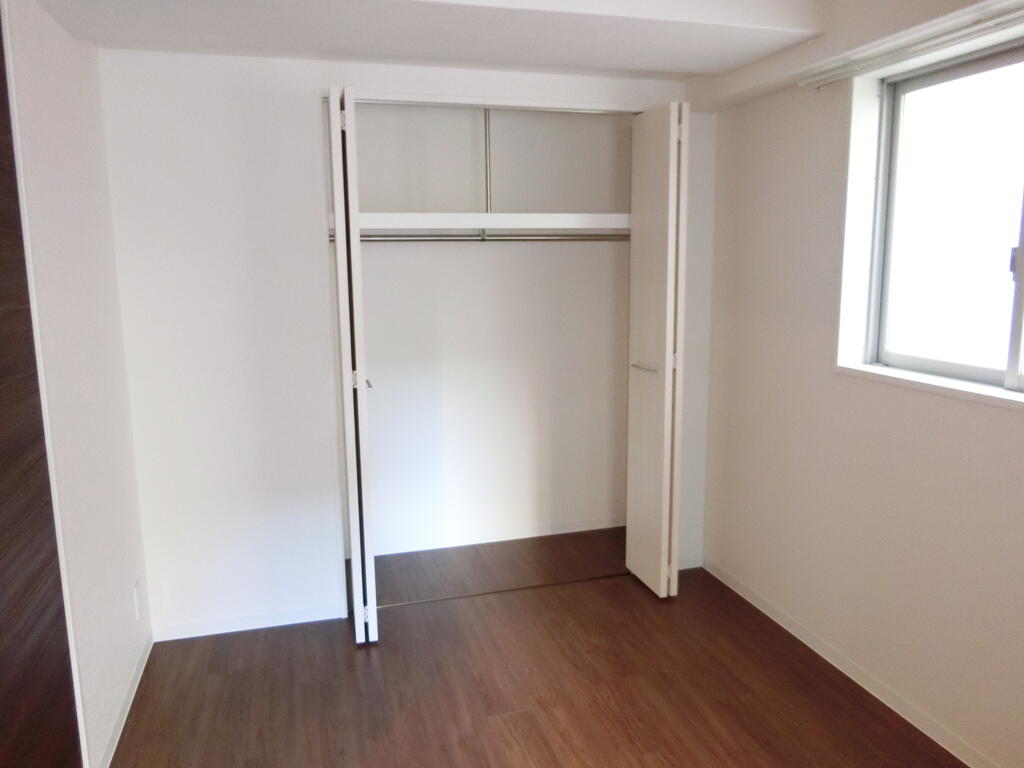 収納　※別のお部屋の写真です。現況を優先さていただきます。