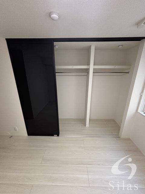 居室・リビング　同仕様