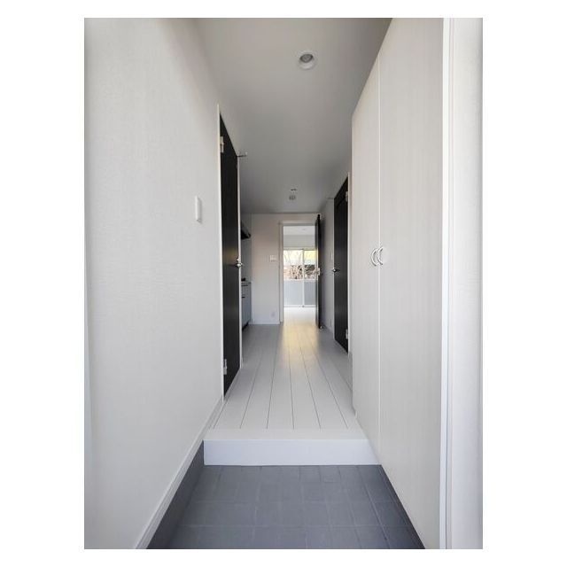 玄関　イメージになります。