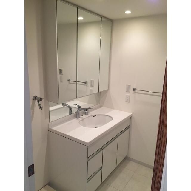 洗面設備　参考写真