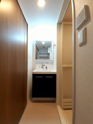 洗面設備　☆嬉しい独立洗面台☆