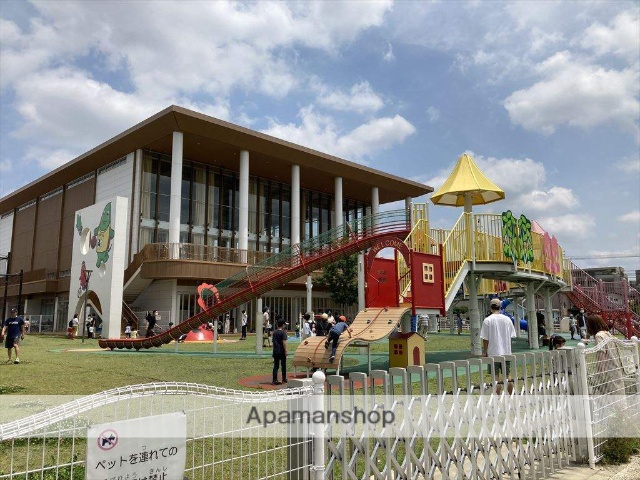 公園　星の子ひろば（公園）まで925m