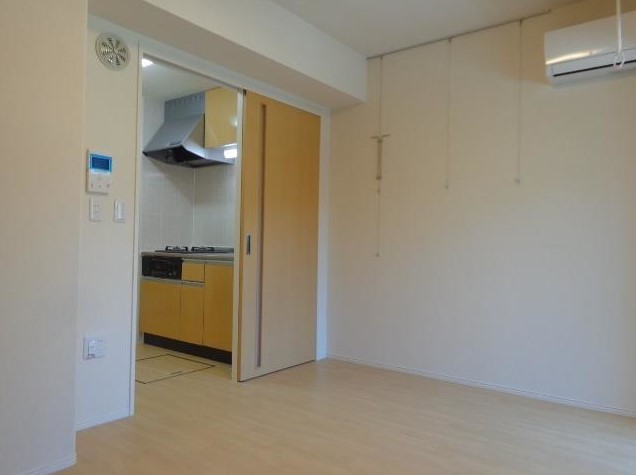 居室・リビング　※別室の参考写真の為、現況優先です。