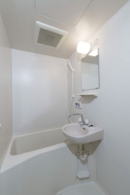 バス・シャワールーム　☆ゆったりくつろげるお風呂☆