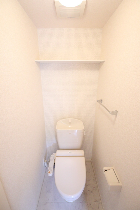 トイレ　イメージ写真・101号の写真