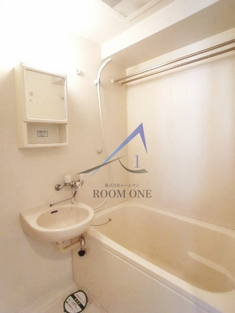 バス・シャワールーム　お風呂です。