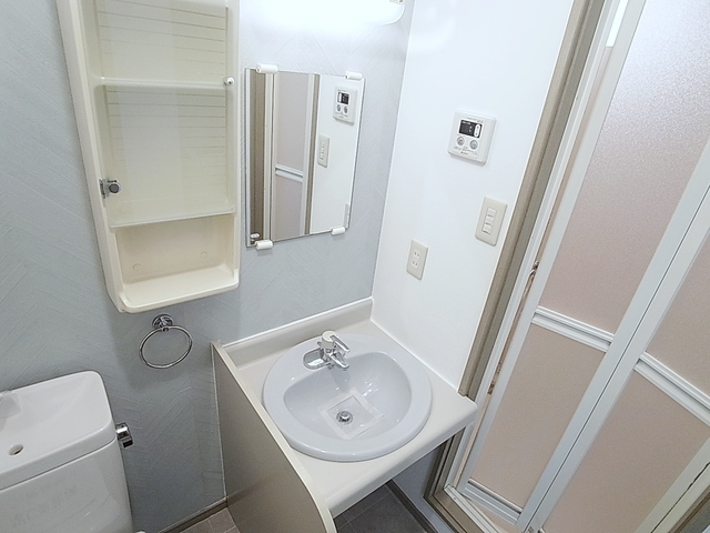 洗面設備　独立洗面台