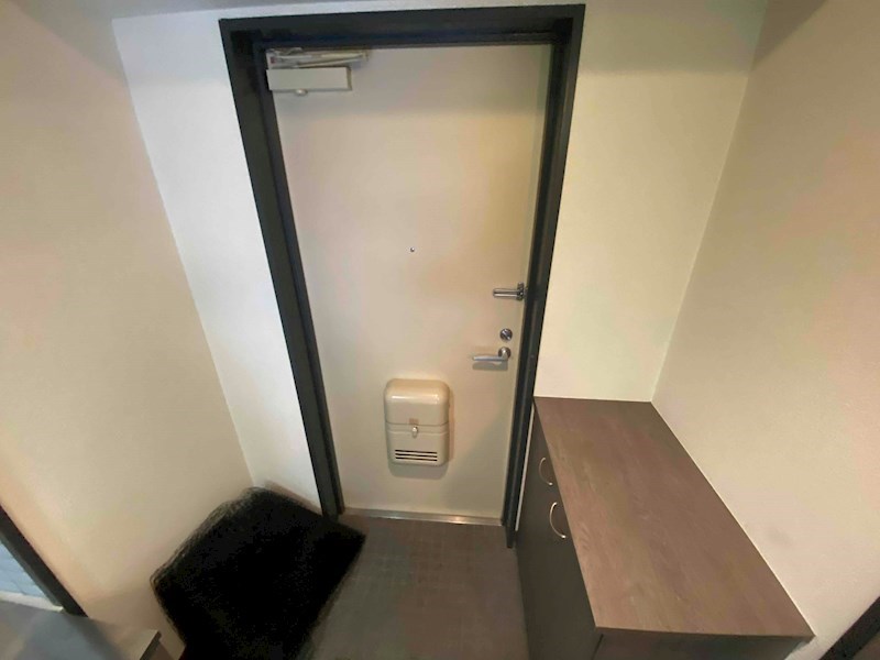 玄関　同物件別部屋イメージ