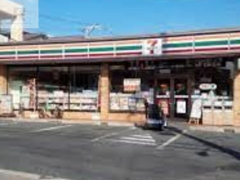 コンビニ　セブンイレブン吹田朝日が丘店（コンビニ）まで522m
