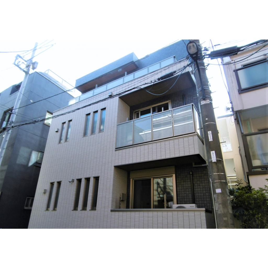 建物外観　落ち着いた雰囲気の外観です