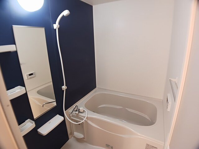 バス・シャワールーム　きれいなお風呂です