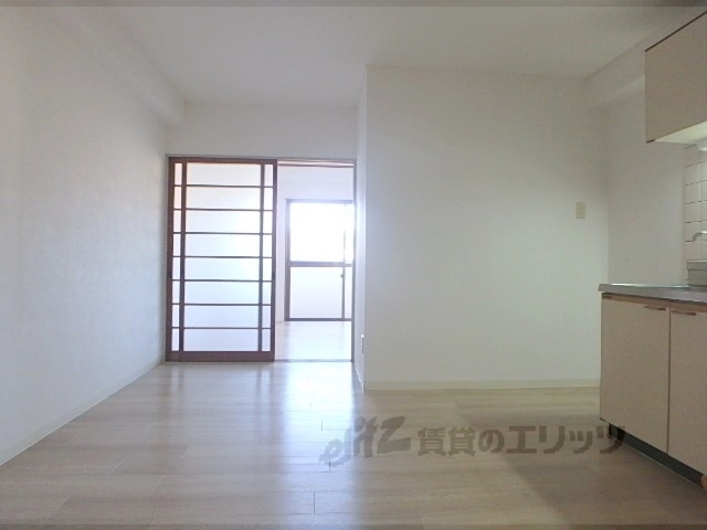 居室・リビング　洋室