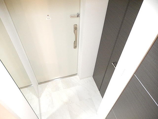 玄関　同シリーズの画像参照