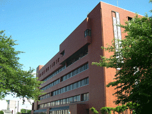 役所　日野市役所（役所）まで1391m