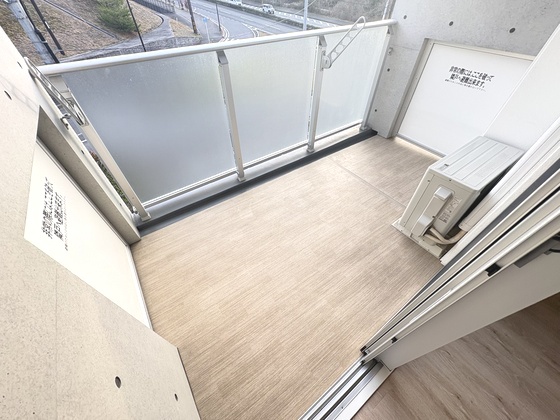 バルコニー　※別部屋の写真です