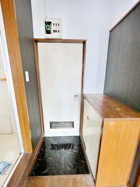 玄関　★お問い合わせはタウンハウジング聖蹟桜ヶ丘店まで★