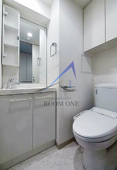 洗面設備　洗面台です。