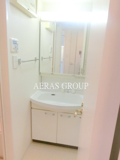 洗面設備　同仕様写真