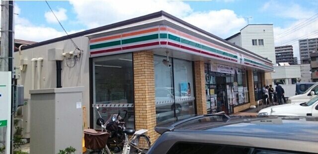 コンビニ　セブンイレブン市川二俣１丁目店（コンビニ）まで650m